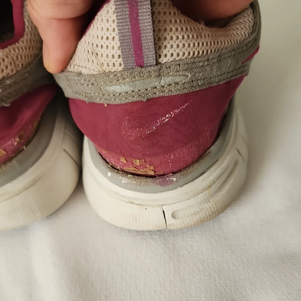 Nike Women's Gray and Pink Sneakers - Picture 2 of 12